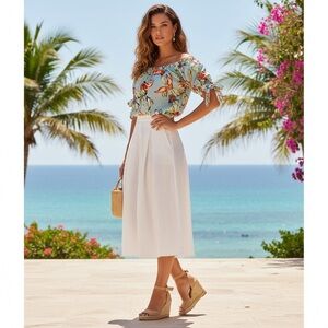 Harve Bernard after shoulder short cold, shoulder floral blouse Size large